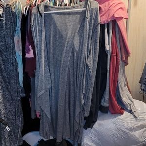 Sweater with hood and pockets